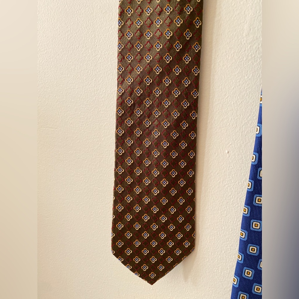 Ermenegildo Zegna Silk Tie Made in Italy pack of three - Picture 8 of 17